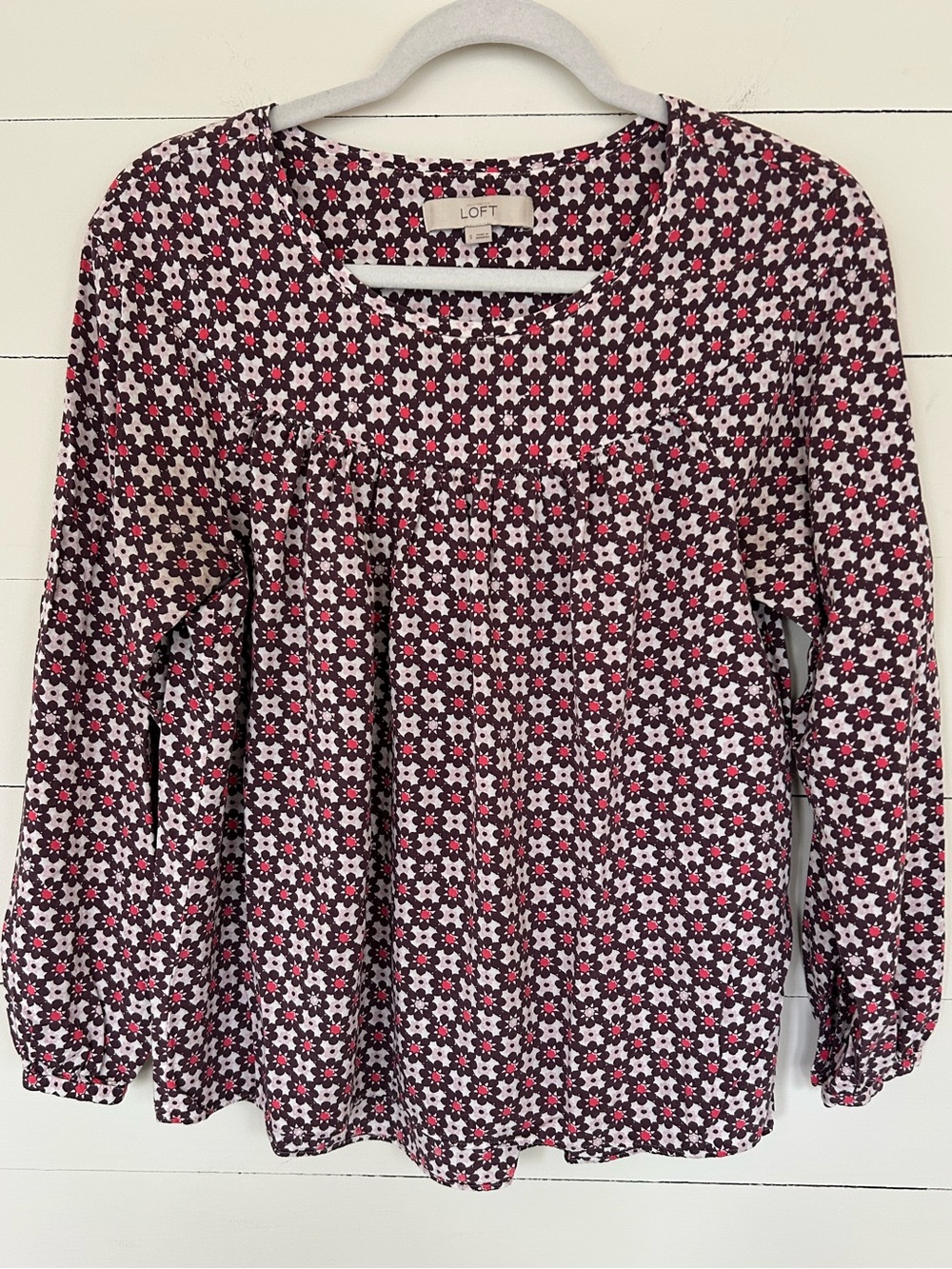 LOFT Black and Pink Floral Print Long-Sleeve Peasant Style Blouse. Size Small
